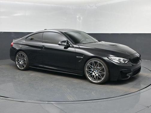 Black Sapphire Metallic 2017 BMW M4 Base