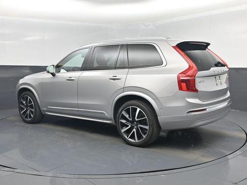 2023 Volvo XC90 B6 Plus 6-Seater