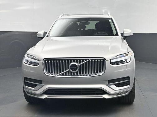 2023 Volvo XC90 B6 Plus 6-Seater