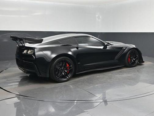 Black 2019 Chevrolet Corvette ZR1