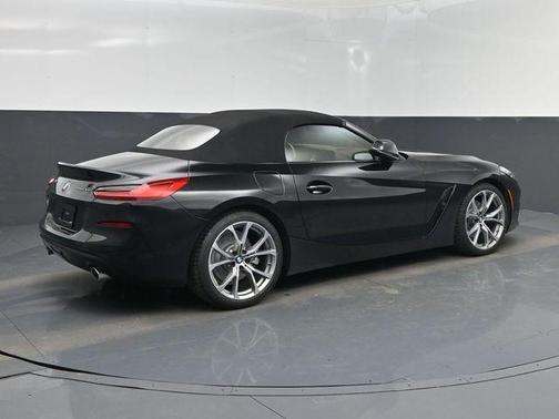 Black Sapphire Metallic 2019 BMW Z4 sDrive30i