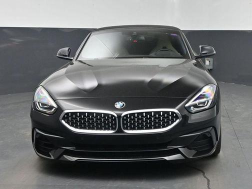 Black Sapphire Metallic 2019 BMW Z4 sDrive30i