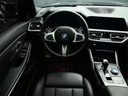 2022 BMW 330 330i