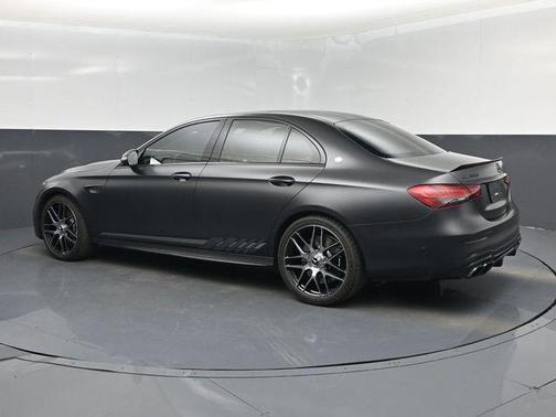 MANUFAKTUR Graphite Grey Magno (818) 2023 Mercedes-Benz AMG E 63 S 4MATIC