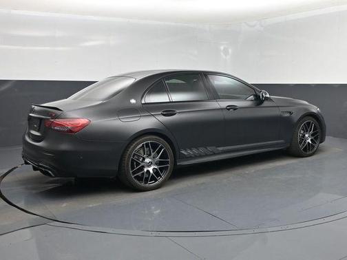 MANUFAKTUR Graphite Grey Magno (818) 2023 Mercedes-Benz AMG E 63 S 4MATIC
