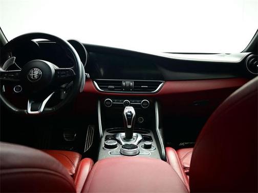2021 Alfa Romeo Giulia Ti