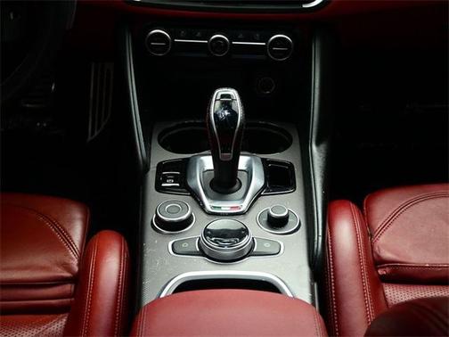 2021 Alfa Romeo Giulia Ti