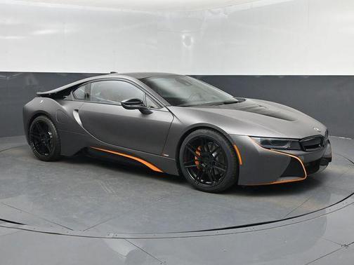 Individual Donington Grey Met w/Frozen Grey Accent 2019 BMW i8 Base