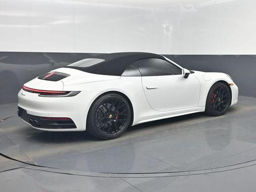 2024 Porsche 911 Carrera