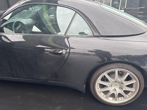 2000 Porsche 911 Carrera