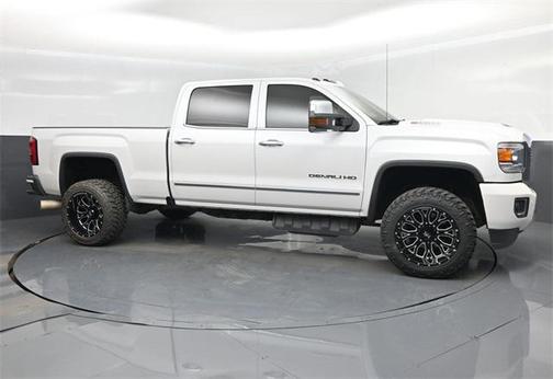 2019 GMC Sierra 2500 Denali