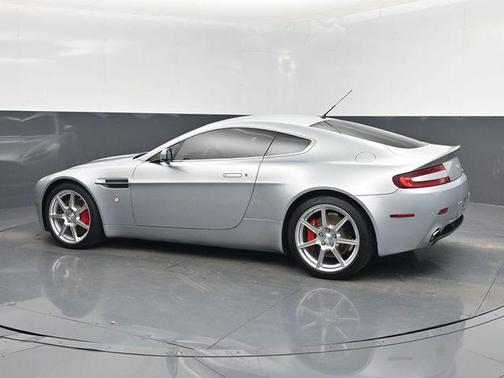 2007 Aston Martin V8 Vantage Base