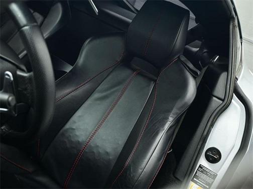 2007 Aston Martin V8 Vantage Base