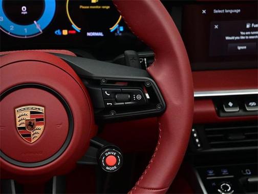 2025 Porsche 911 Carrera