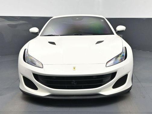 Bianco Avus 2020 Ferrari Portofino Base