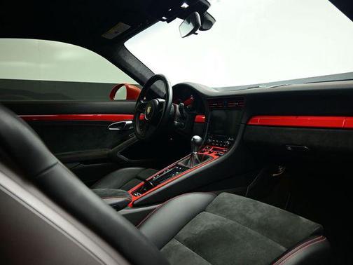 2018 Porsche 911 GT3