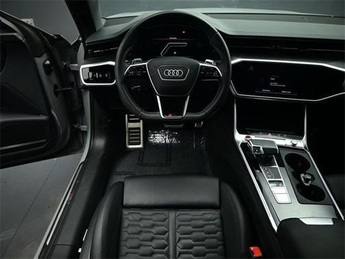 2023 Audi RS 7 4.0T