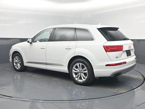 2017 Audi Q7 3.0T Premium