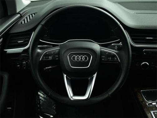 2017 Audi Q7 3.0T Premium