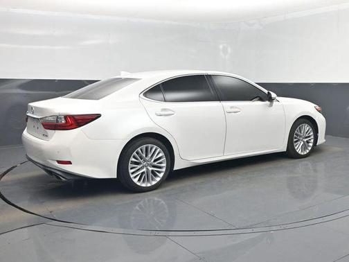 2016 Lexus ES 350 Base