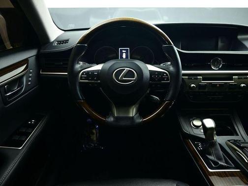 2016 Lexus ES 350 Base