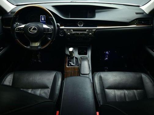 2016 Lexus ES 350 Base