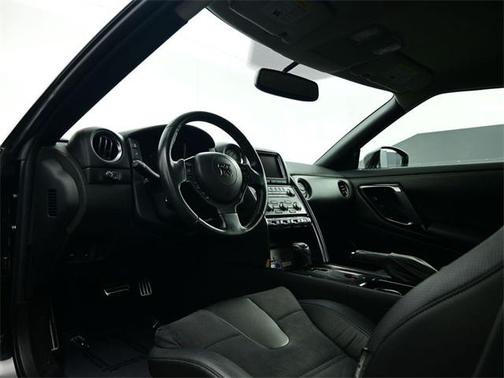 2012 Nissan GT-R Premium