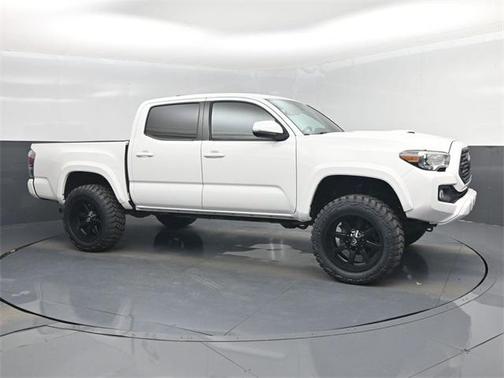 2020 Toyota Tacoma TRD Sport