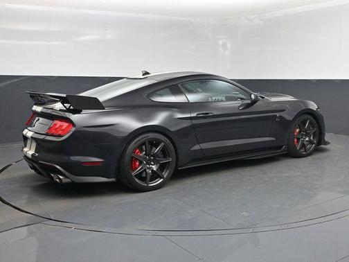Dark Matter Gray Metallic 2022 Ford Shelby GT500 Base