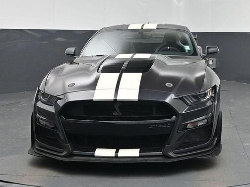 Dark Matter Gray Metallic 2022 Ford Shelby GT500 Base
