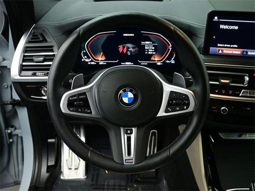 2023 BMW X4 M40i