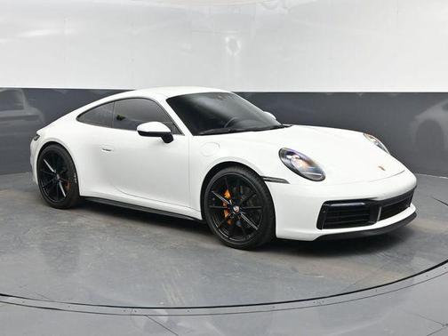 2020 Porsche 911 Carrera 4S
