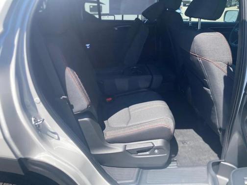 Platinum White Pearl 2026 Honda Pilot Sport