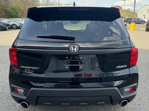 Crystal Black Pearl 2023 Honda Passport AWD EX-L