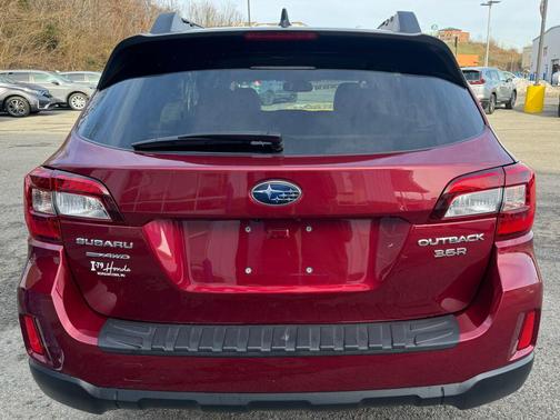 2016 Subaru Outback 3.6R Limited