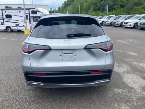 Solar Silver Metallic 2027 Honda HR-V EX-L