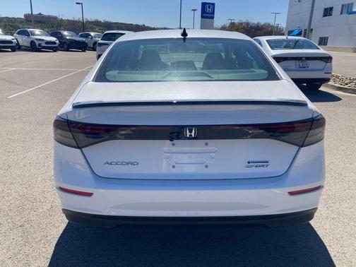 2025 Honda Accord Hybrid Sport