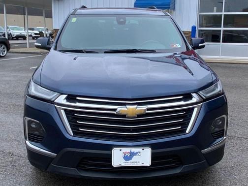 2022 Chevrolet Traverse LT Leather