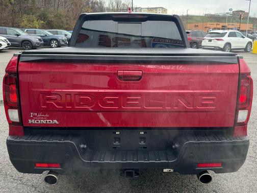2024 Honda Ridgeline Black