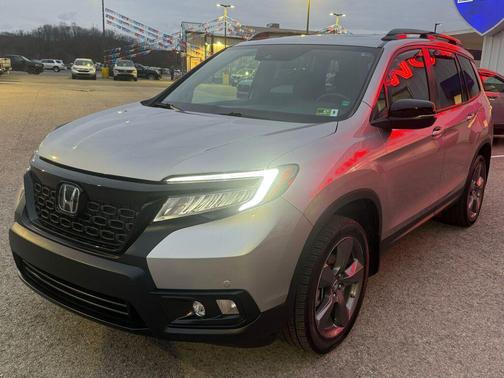 2020 Honda Passport AWD Touring