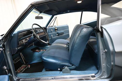 1968 Pontiac Bonneville 