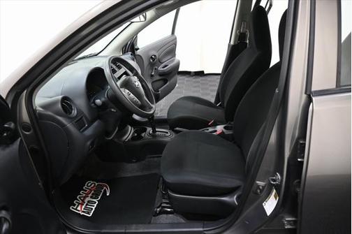 2015 Nissan Versa 1.6 S+