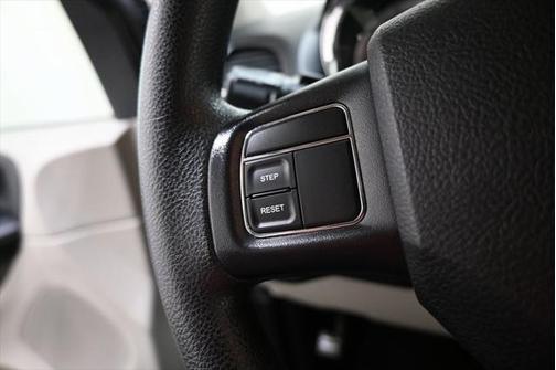2016 Dodge Grand Caravan AVP/SE