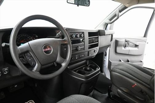 2023 GMC Savana 2500 Work Van