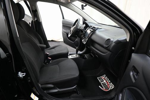 2019 Mitsubishi Mirage ES