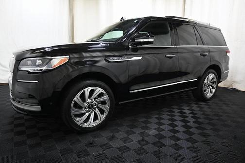2024 Lincoln Navigator Premiere
