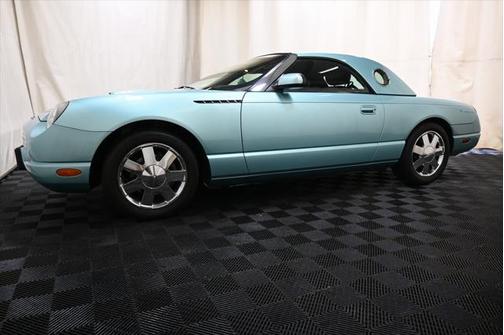 2002 Ford Thunderbird Base