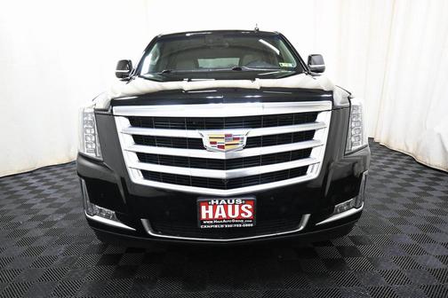 2018 Cadillac Escalade Luxury