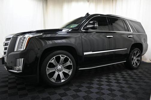 2018 Cadillac Escalade Luxury