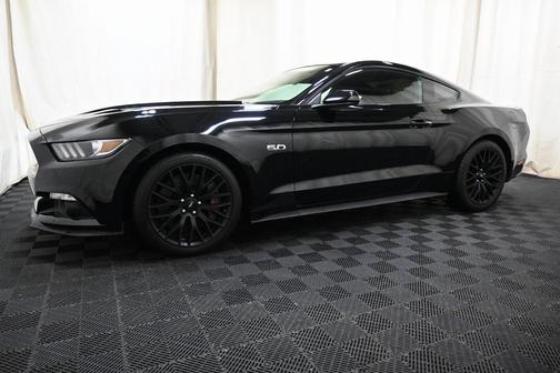 2017 Ford Mustang GT